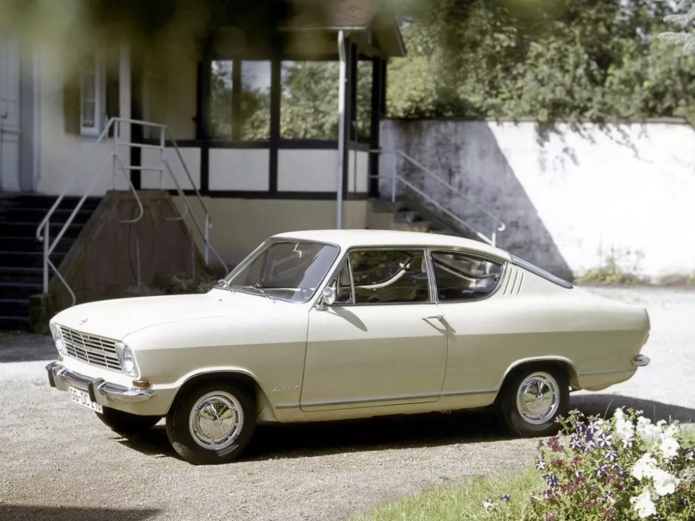 Автомобиль Opel Kadett B Купе