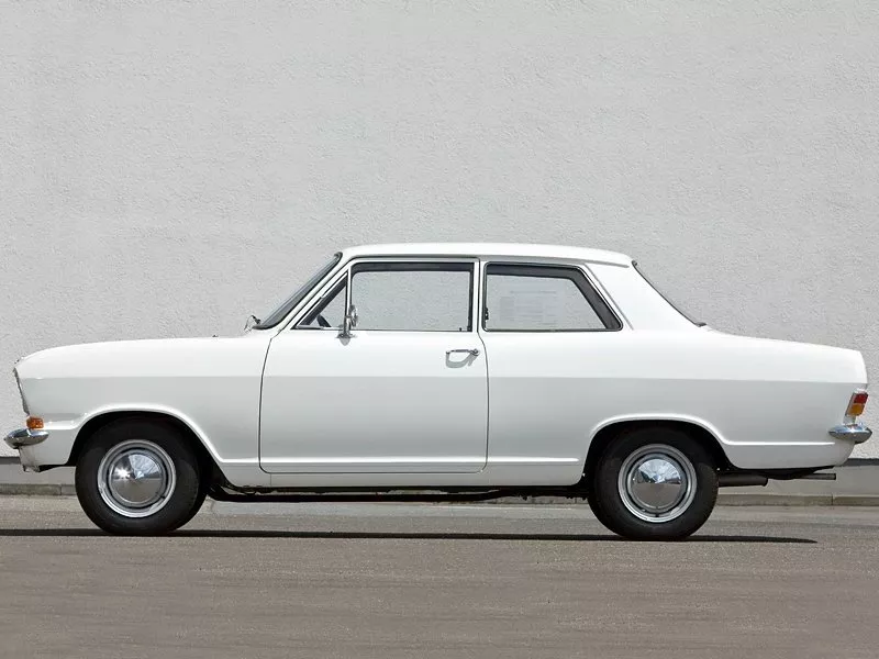 Автомобиль Opel Kadett B Седан 2 дв.