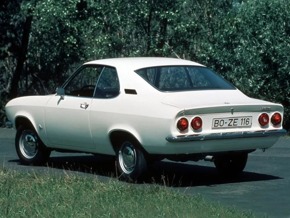 Автомобиль Opel Manta A Купе