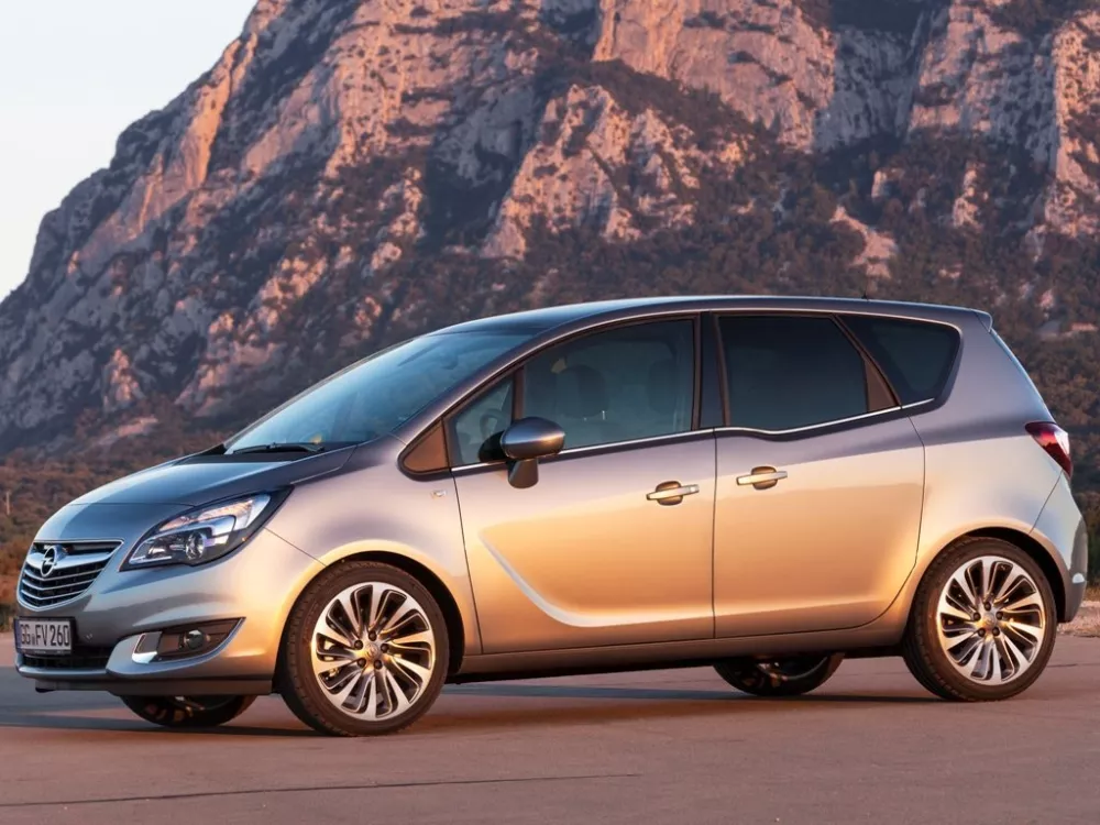 Автомобиль Opel Meriva B Рестайлинг Компактвэн