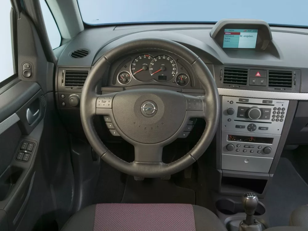 Автомобиль Opel Meriva A Рестайлинг Компактвэн