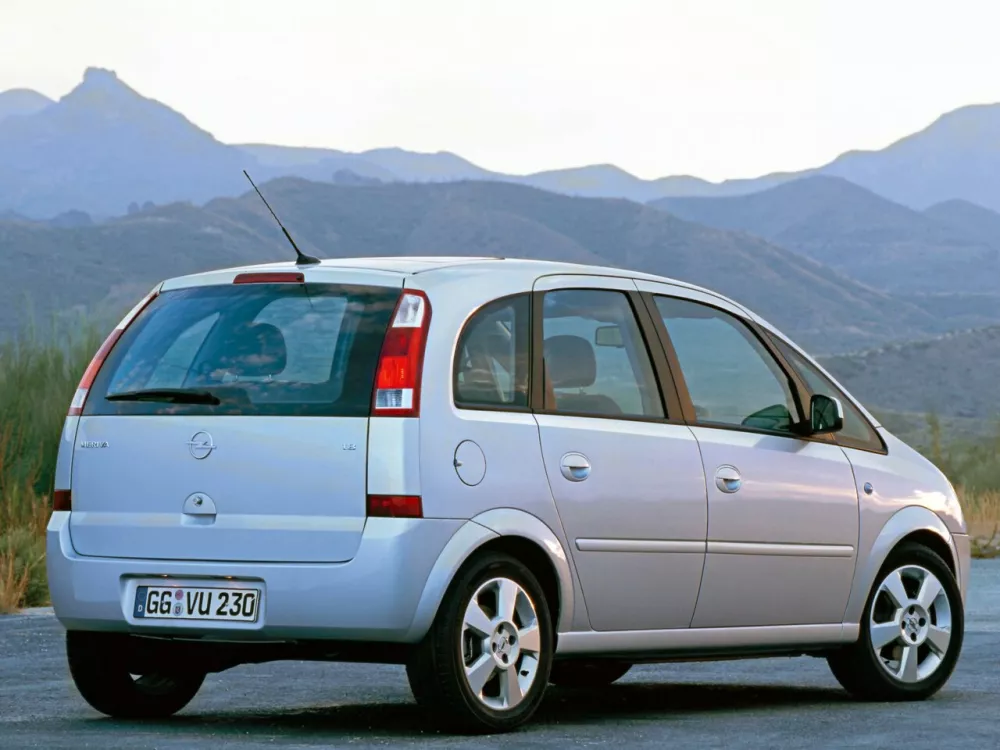 Автомобиль Opel Meriva A Компактвэн