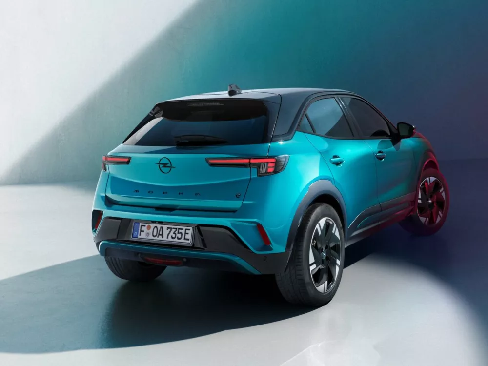 Автомобиль Opel Mokka II Рестайлинг Внедорожник (5 дверей)
