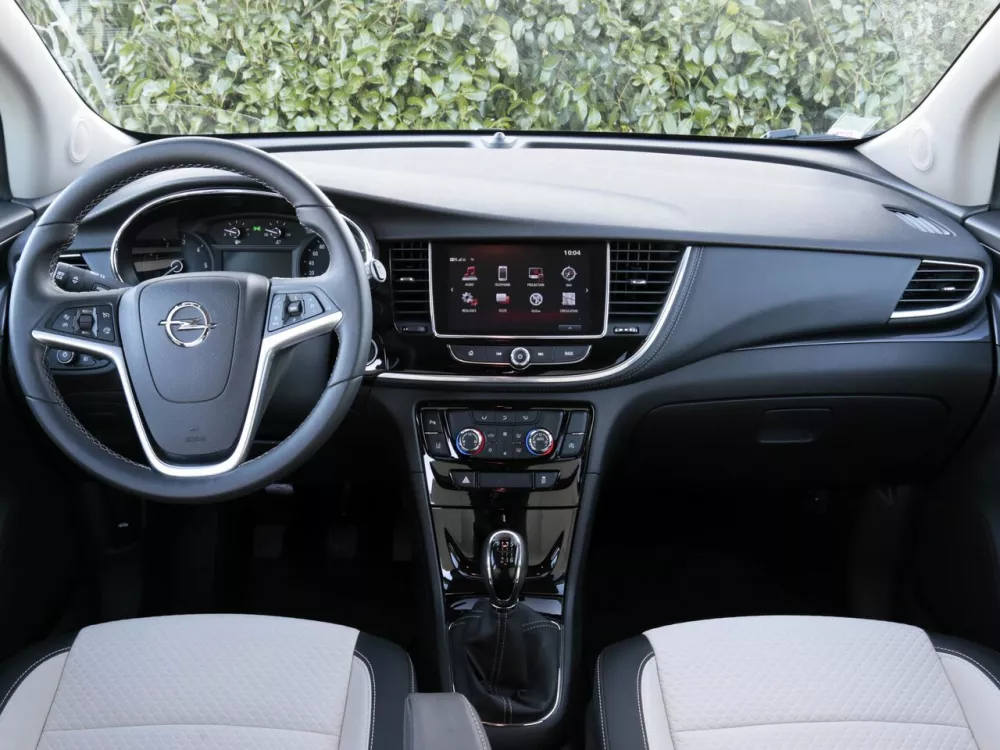 Автомобиль Opel Mokka I Рестайлинг Внедорожник (5 дверей)