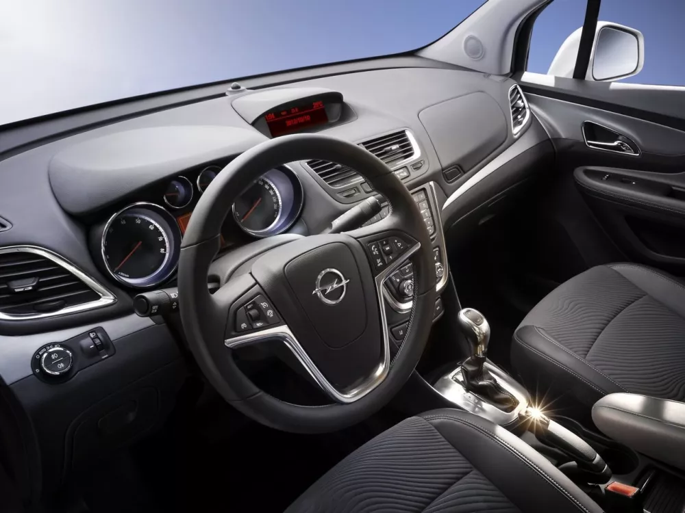 Автомобиль Opel Mokka I Внедорожник (5 дверей)