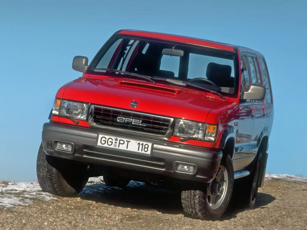 Автомобиль Opel Monterey A Внедорожник (5 дверей)