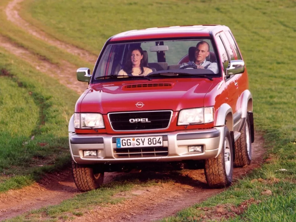Автомобиль Opel Monterey A рестайлинг Внедорожник (3 двери)