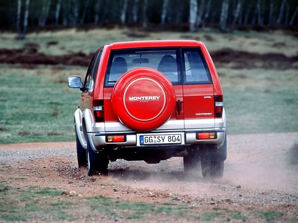 Автомобиль Opel Monterey A рестайлинг Внедорожник (3 двери)