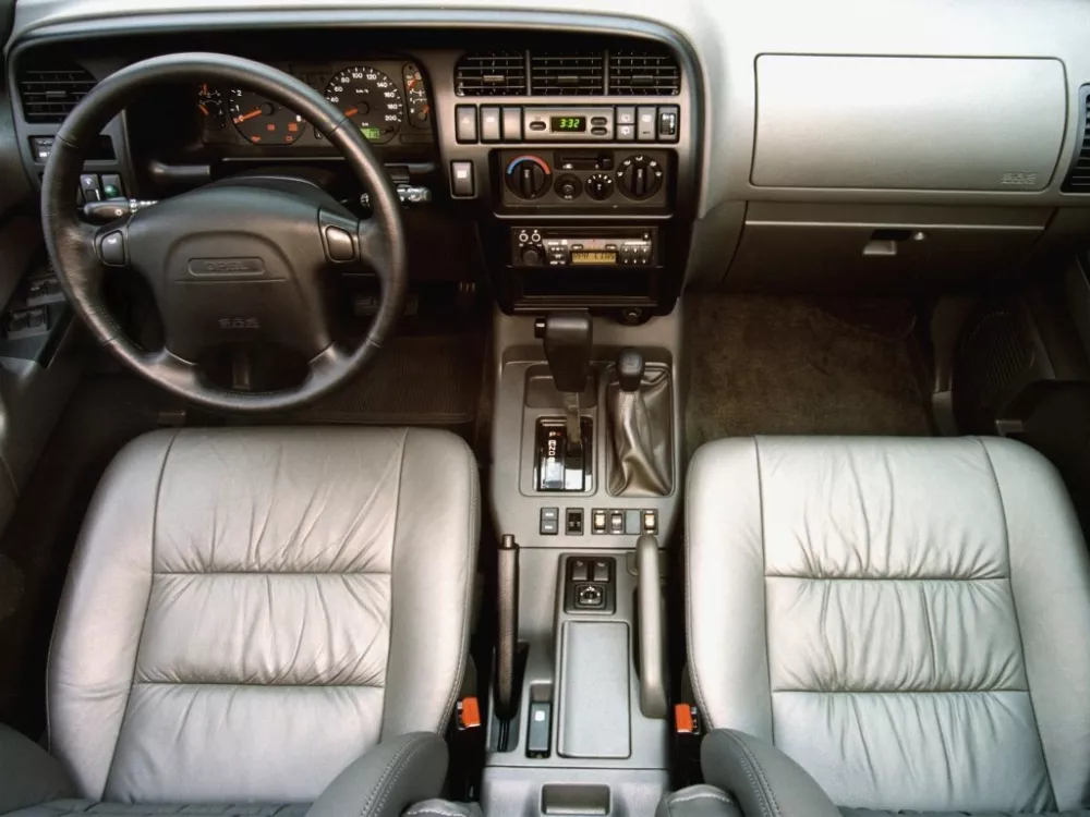 Автомобиль Opel Monterey A рестайлинг Внедорожник (5 дверей)