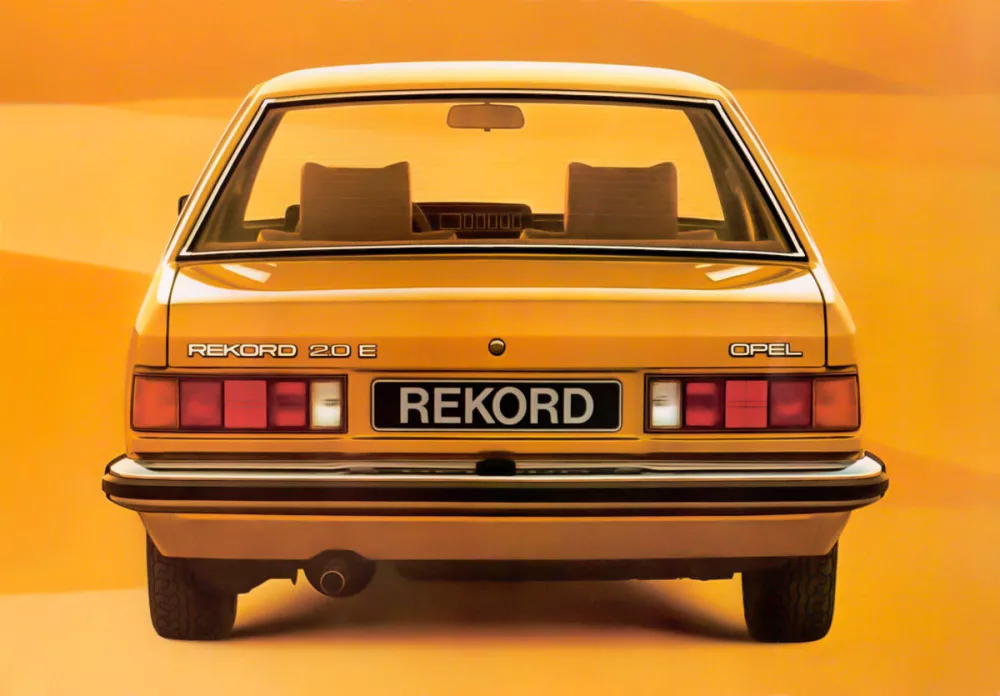 Автомобиль Opel Rekord E Седан