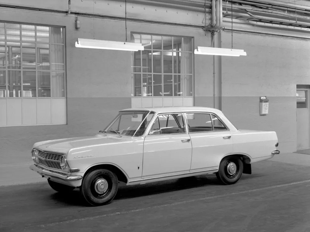 Автомобиль Opel Rekord A Седан
