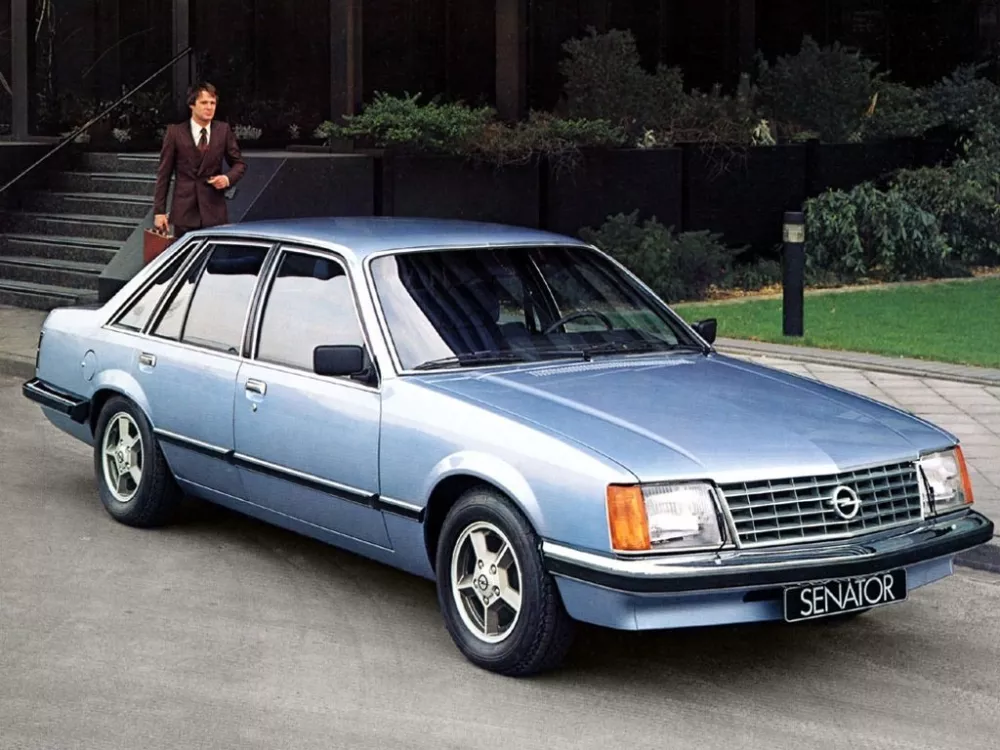Автомобиль Opel Senator A Седан