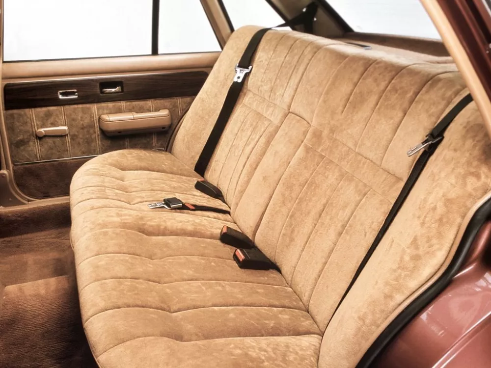Автомобиль Opel Senator A Седан