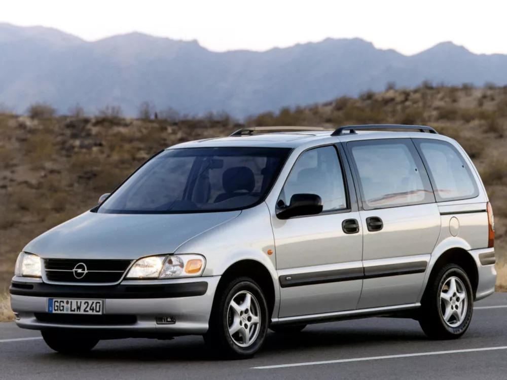 Автомобиль Opel Sintra Минивэн