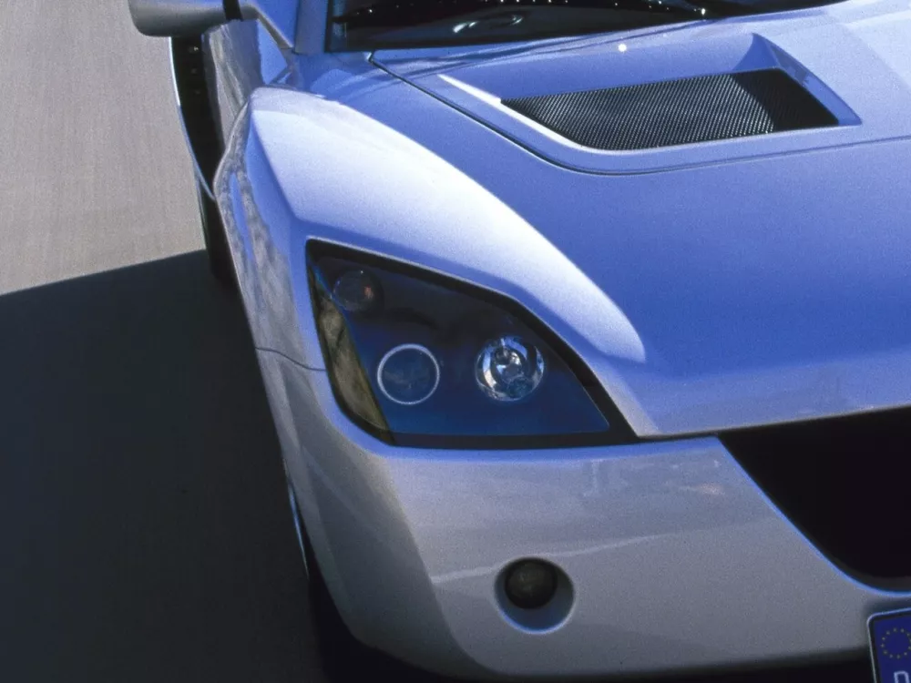 Автомобиль Opel Speedster Тарга