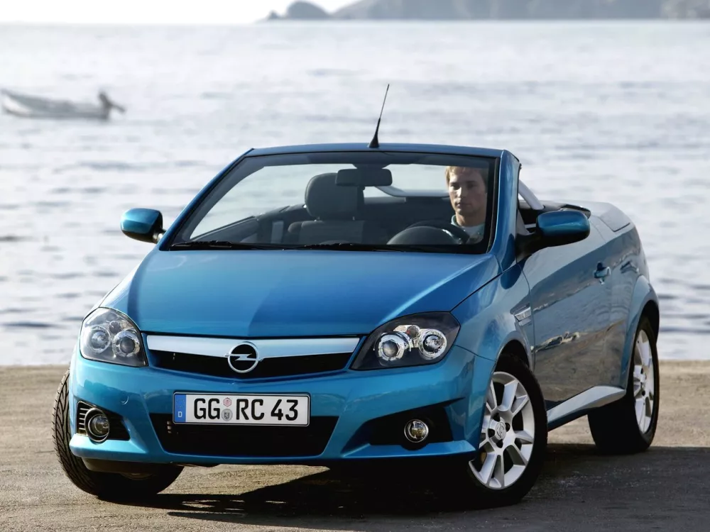 Автомобиль Opel Tigra B Родстер