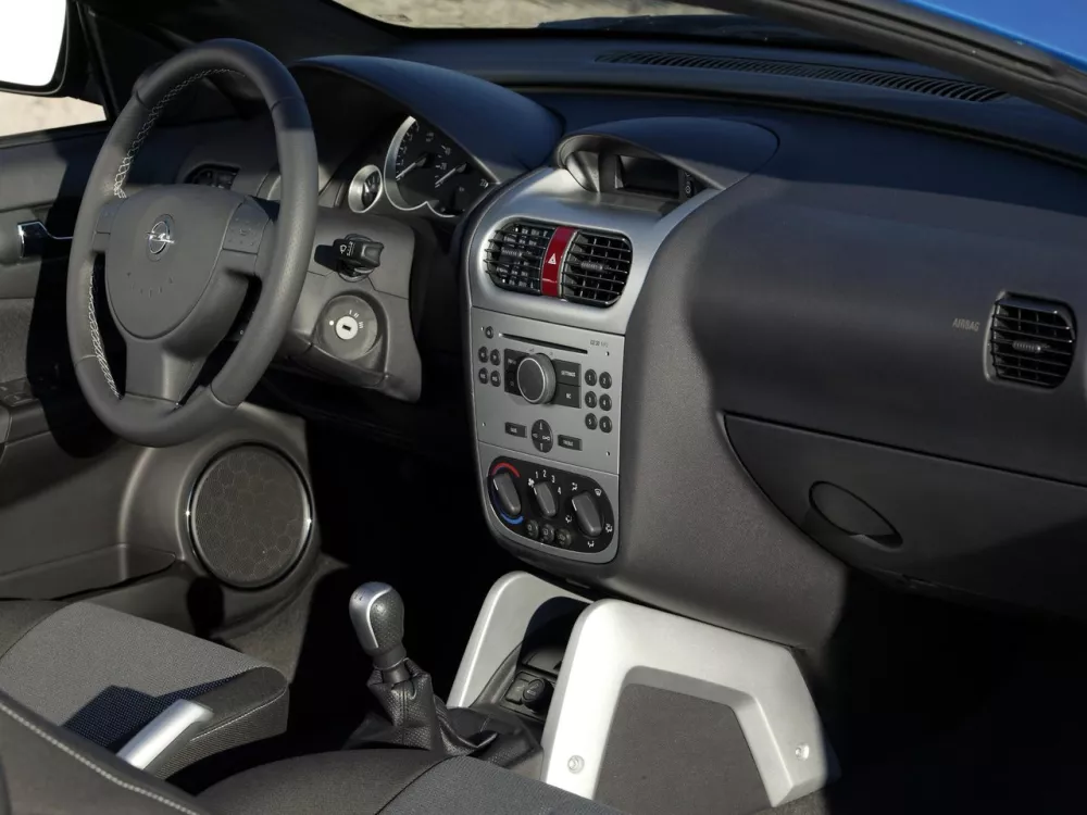 Автомобиль Opel Tigra B Родстер