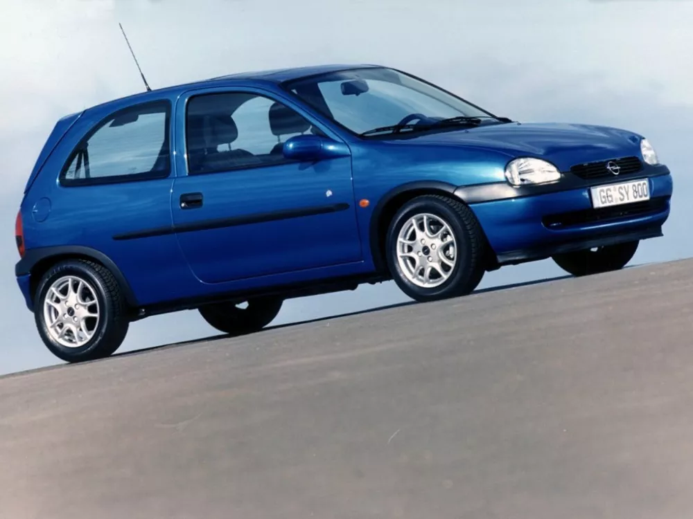 Автомобиль Opel Vita B Хэтчбек (3 двери)