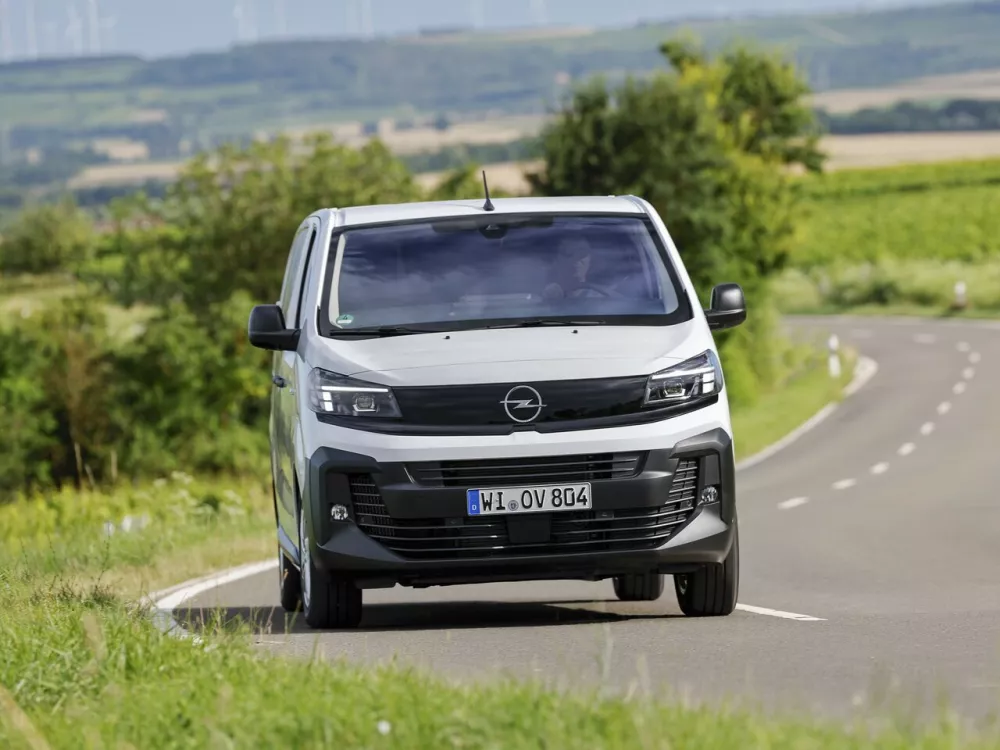 Автомобиль Opel Vivaro C Рестайлинг Фургон