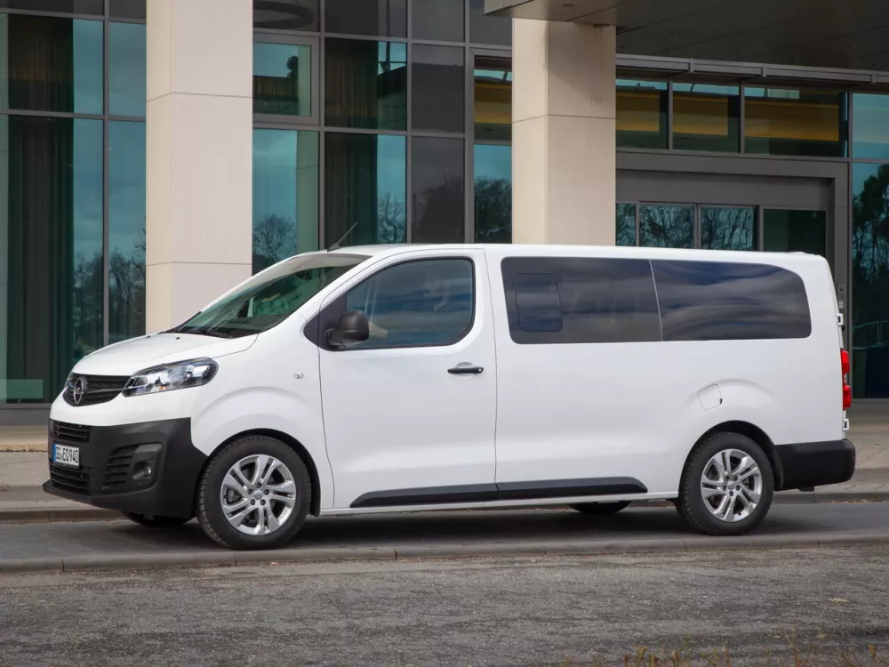 Автомобиль Opel Vivaro C Минивэн