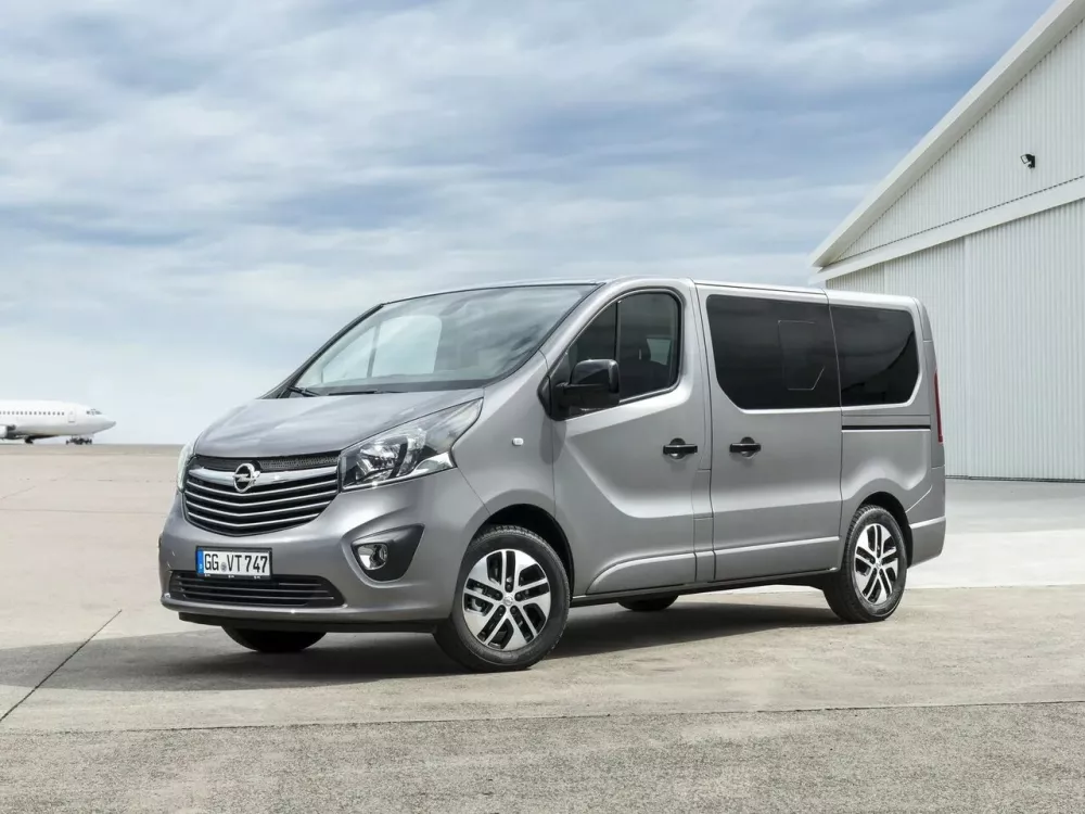 Автомобиль Opel Vivaro B Минивэн