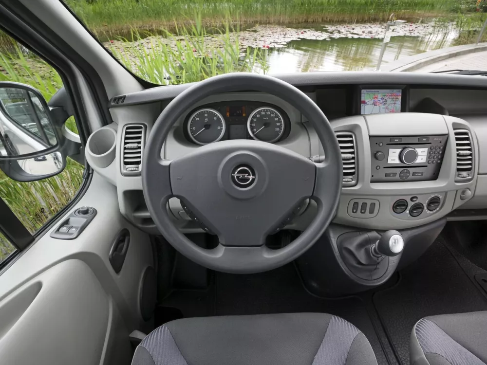 Автомобиль Opel Vivaro A Рестайлинг Минивэн