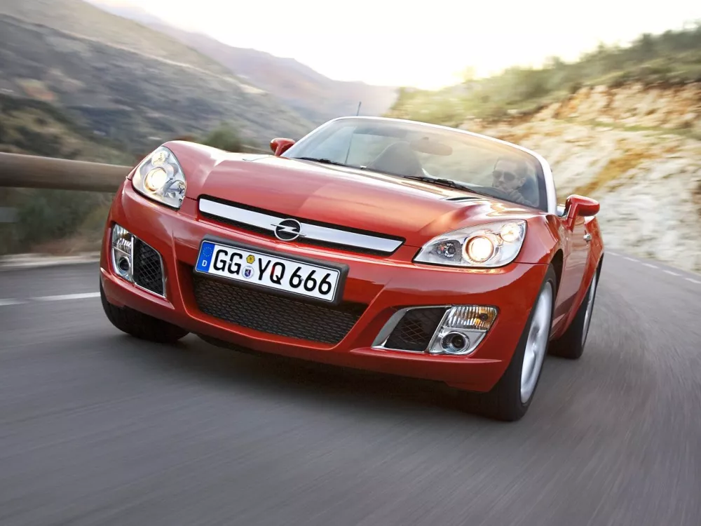 Автомобиль Opel GT II Родстер