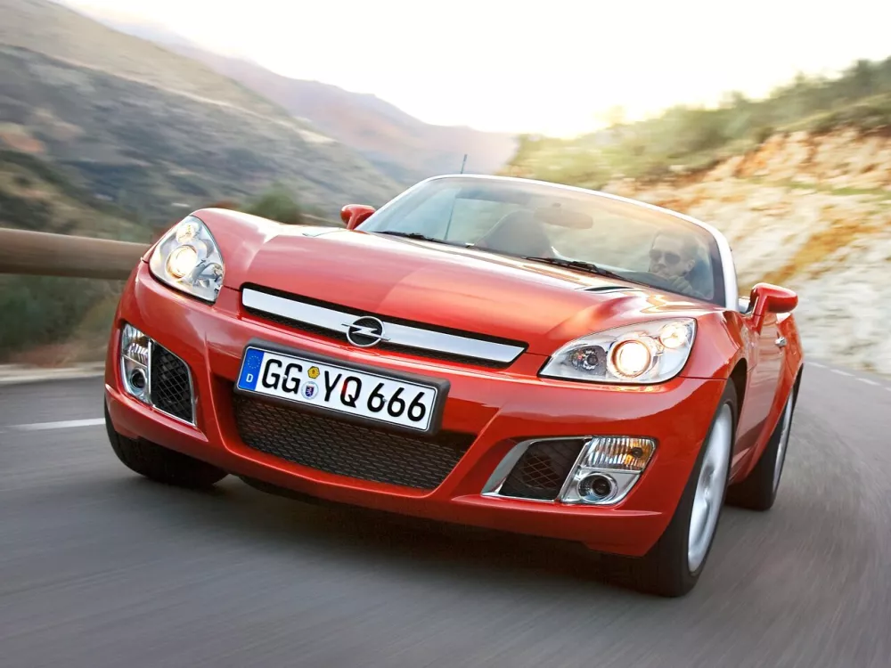 Автомобиль Opel GT II Родстер