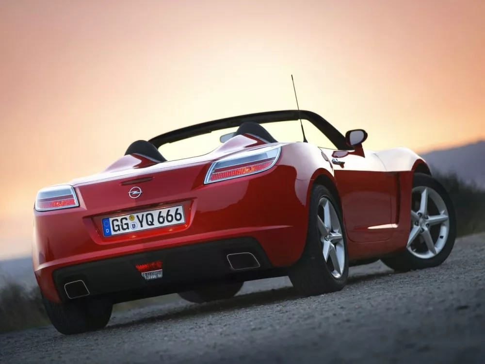 Автомобиль Opel GT II Родстер