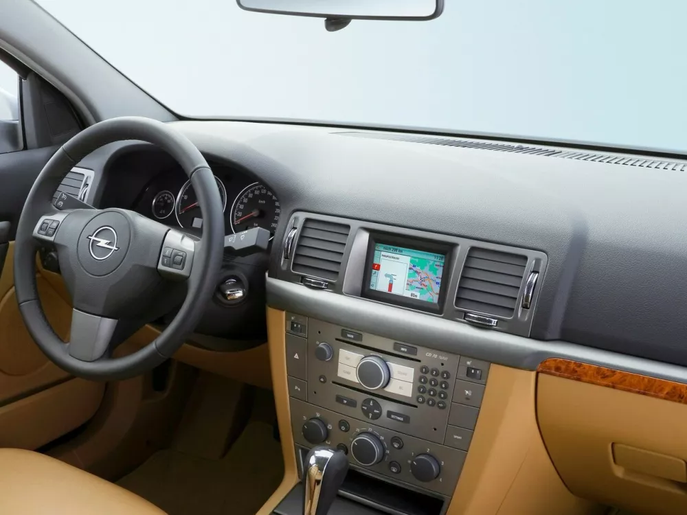 Автомобиль Opel Vectra C Рестайлинг Седан