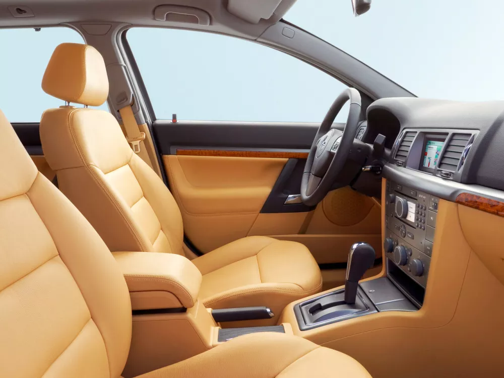 Автомобиль Opel Vectra C Рестайлинг Седан