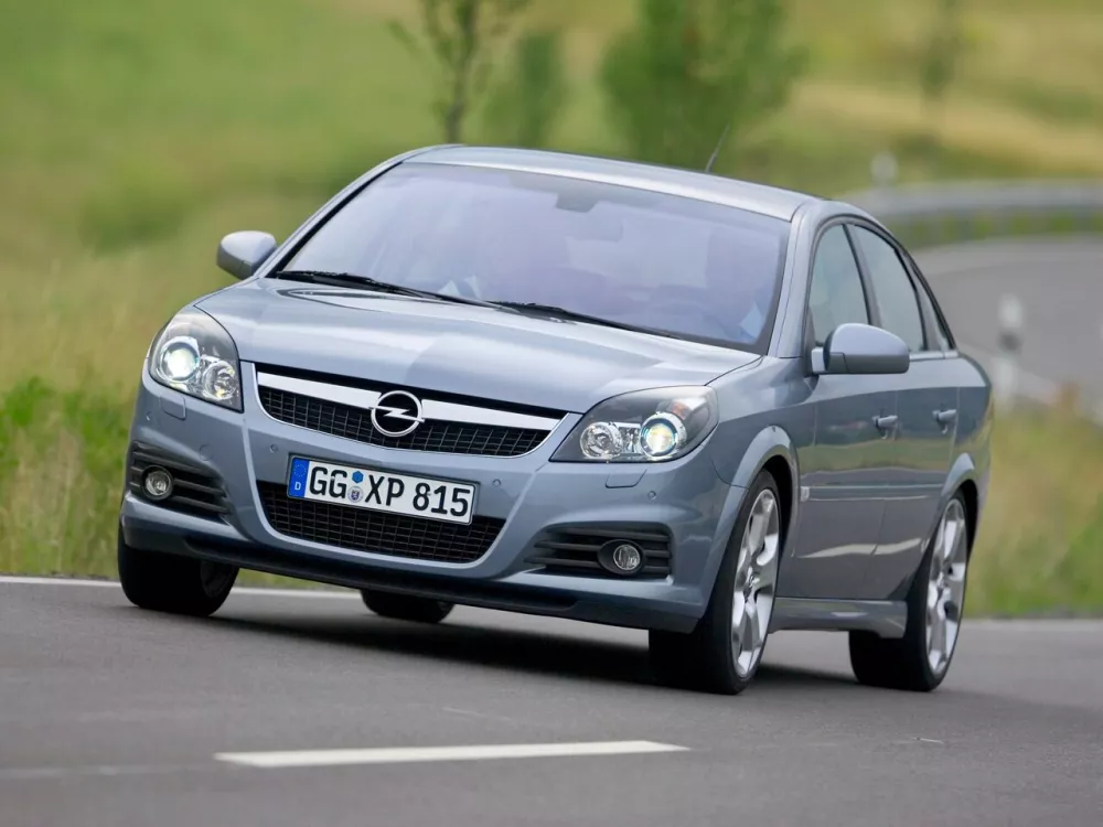 Автомобиль Opel Vectra C Рестайлинг Лифтбек