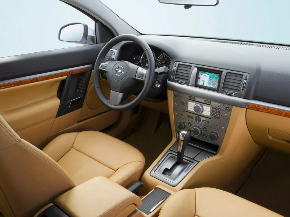 Автомобиль Opel Vectra C Рестайлинг Лифтбек