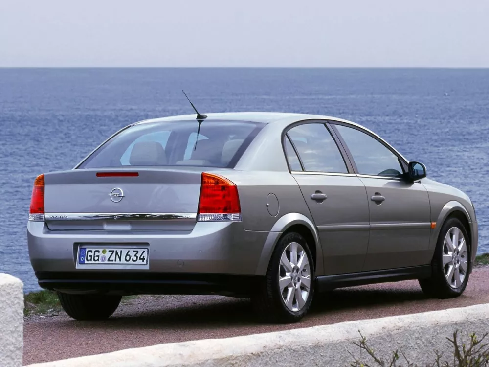Автомобиль Opel Vectra C Седан