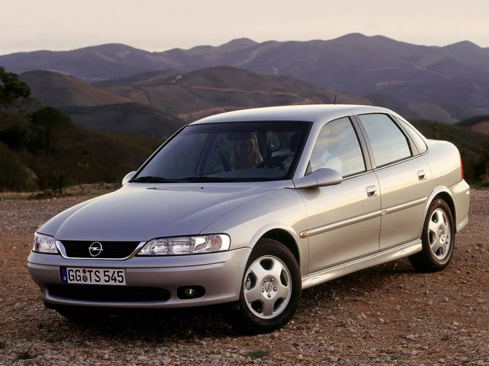 Автомобиль Opel Vectra B Рестайлинг Седан