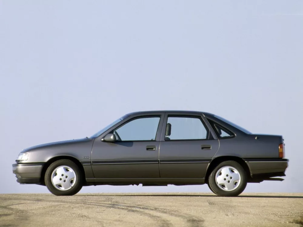 Автомобиль Opel Vectra A Седан