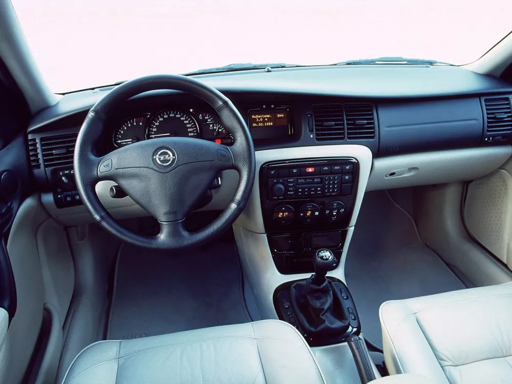 Автомобиль Opel Vectra B Универсал (5 дверей)