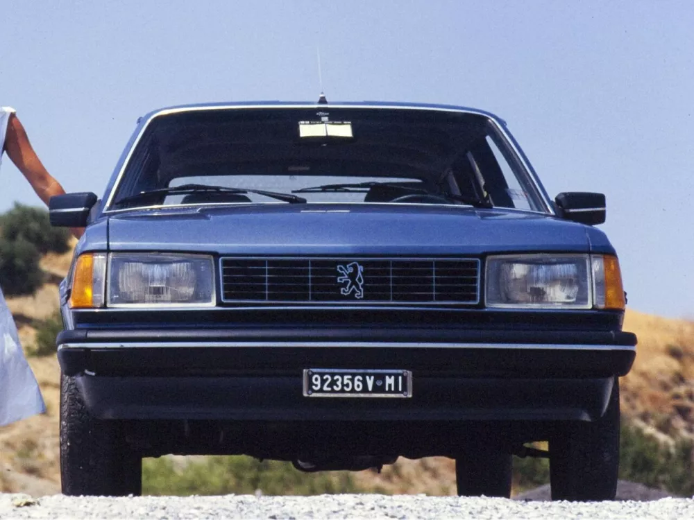 Автомобиль Peugeot 305 Универсал (5 дверей)