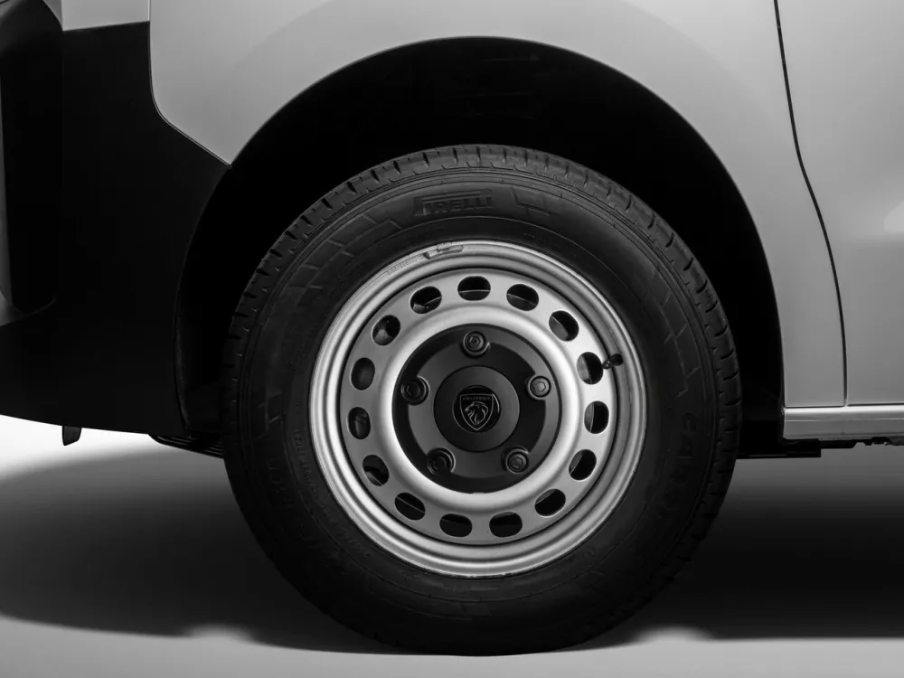 Автомобиль Peugeot Expert III Рестайлинг Фургон