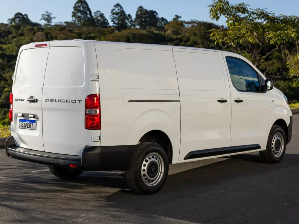 Автомобиль Peugeot Expert III Рестайлинг Фургон