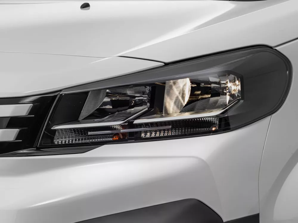 Автомобиль Peugeot Expert III Рестайлинг Фургон