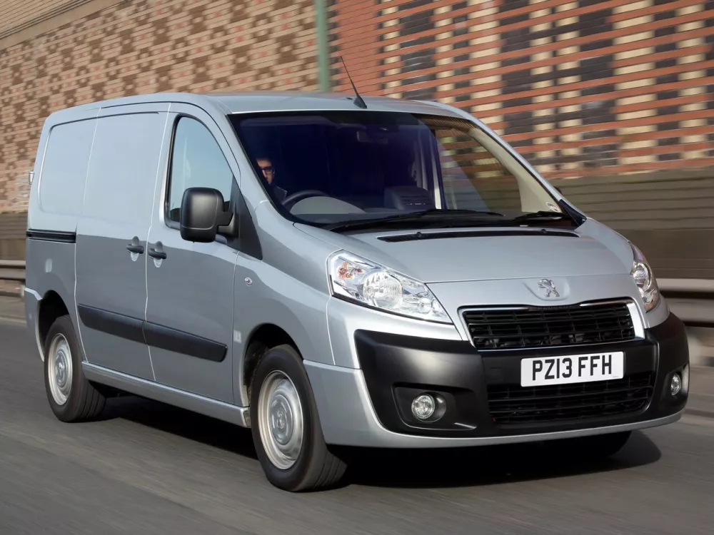 Автомобиль Peugeot Expert II Рестайлинг Фургон