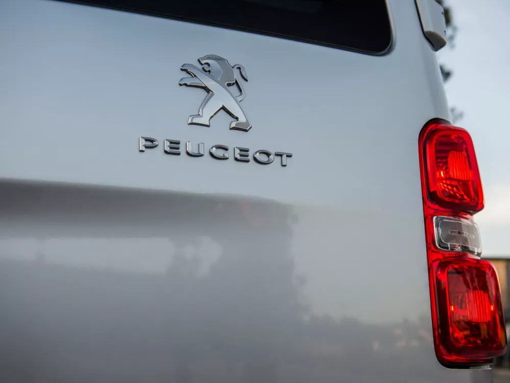 Автомобиль Peugeot Expert III Фургон