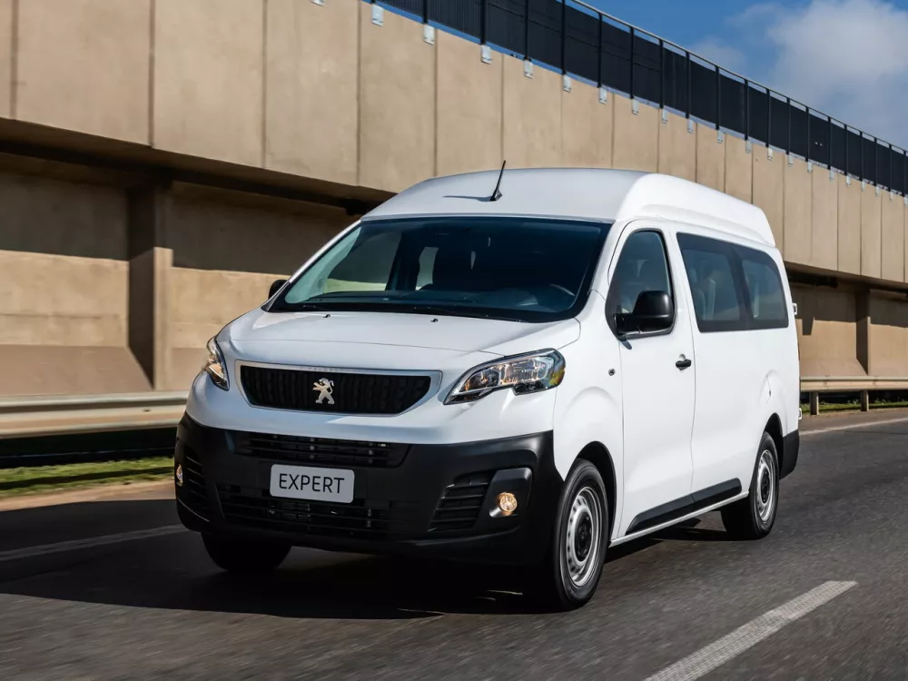 Автомобиль Peugeot Expert III Минивэн