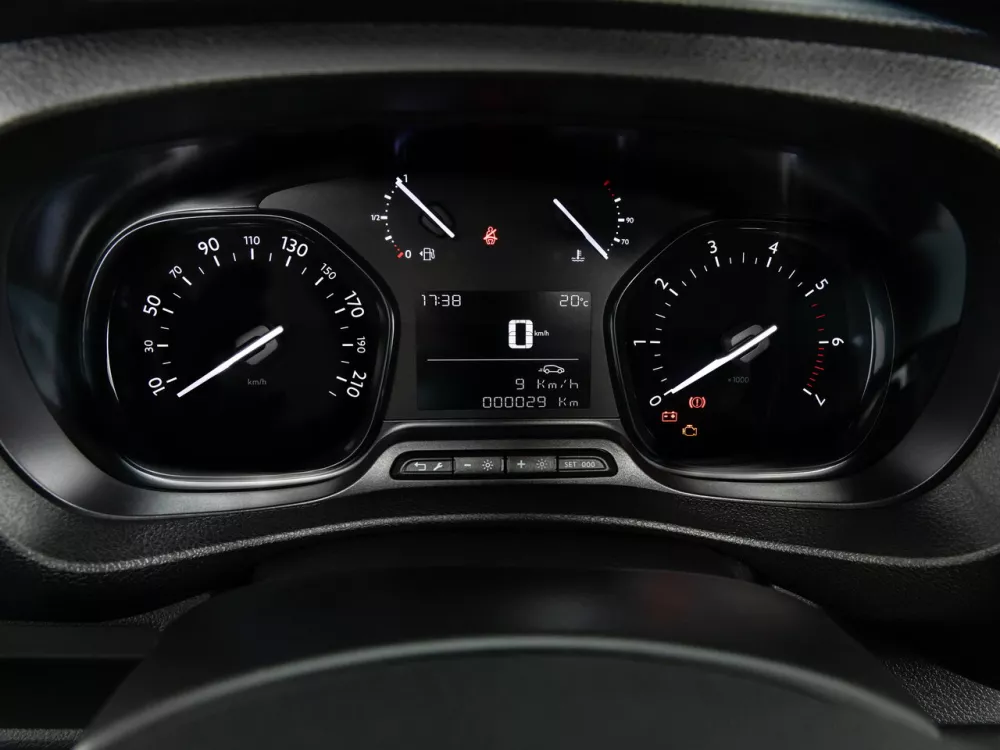 Автомобиль Peugeot Expert III Минивэн