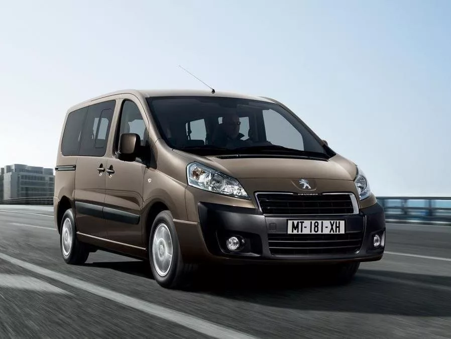 Автомобиль Peugeot Expert II Рестайлинг Минивэн
