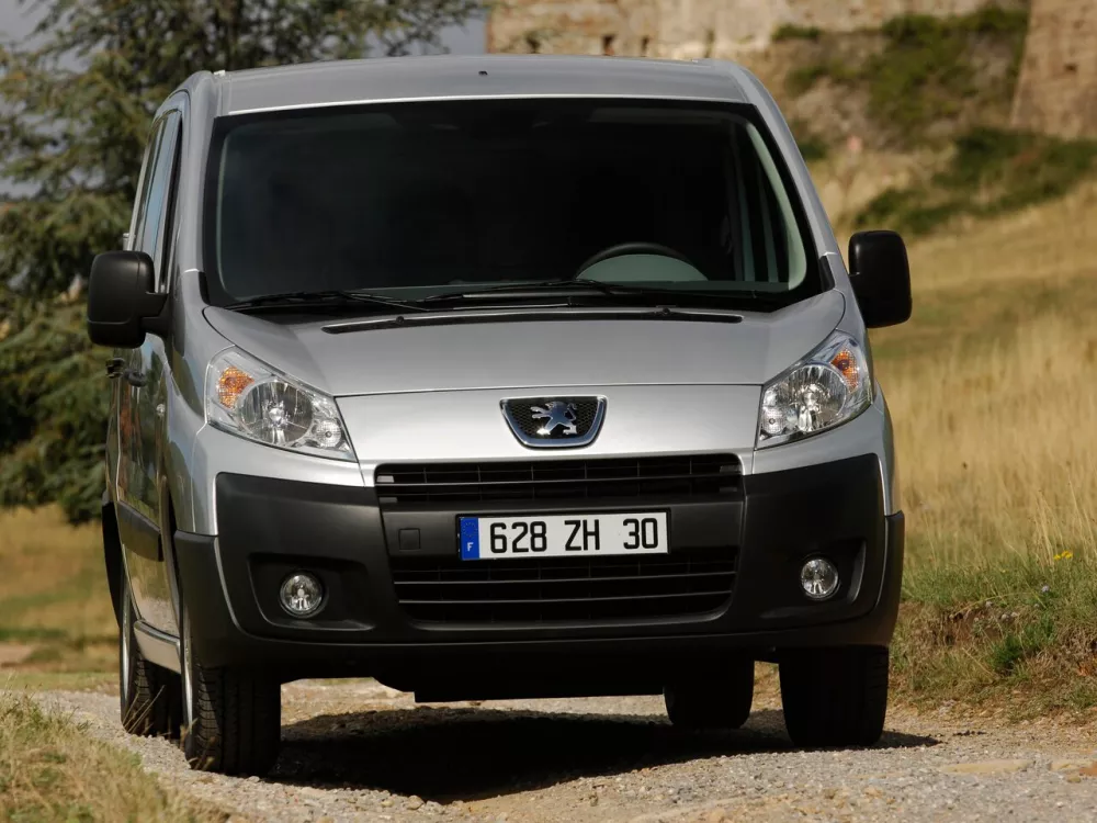 Автомобиль Peugeot Expert II Фургон