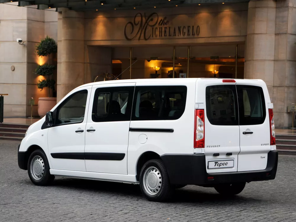 Автомобиль Peugeot Expert II Минивэн