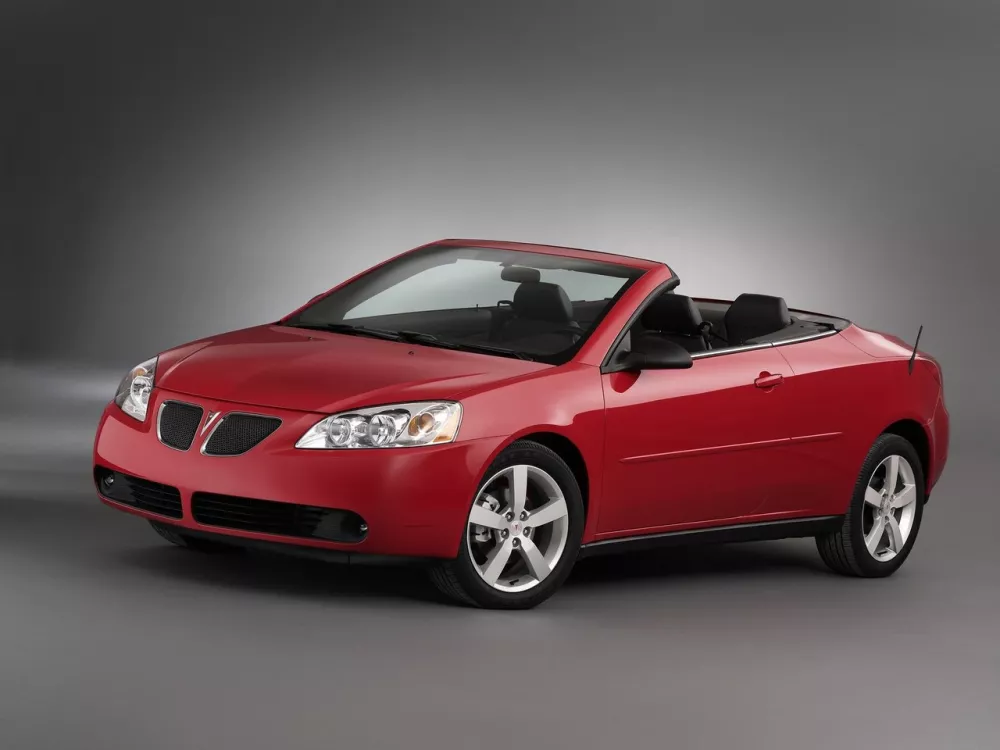 Автомобиль Pontiac G6 Кабриолет