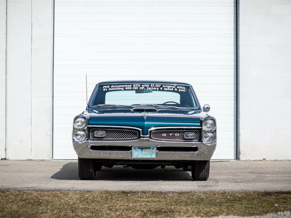 Автомобиль Pontiac GTO I Купе